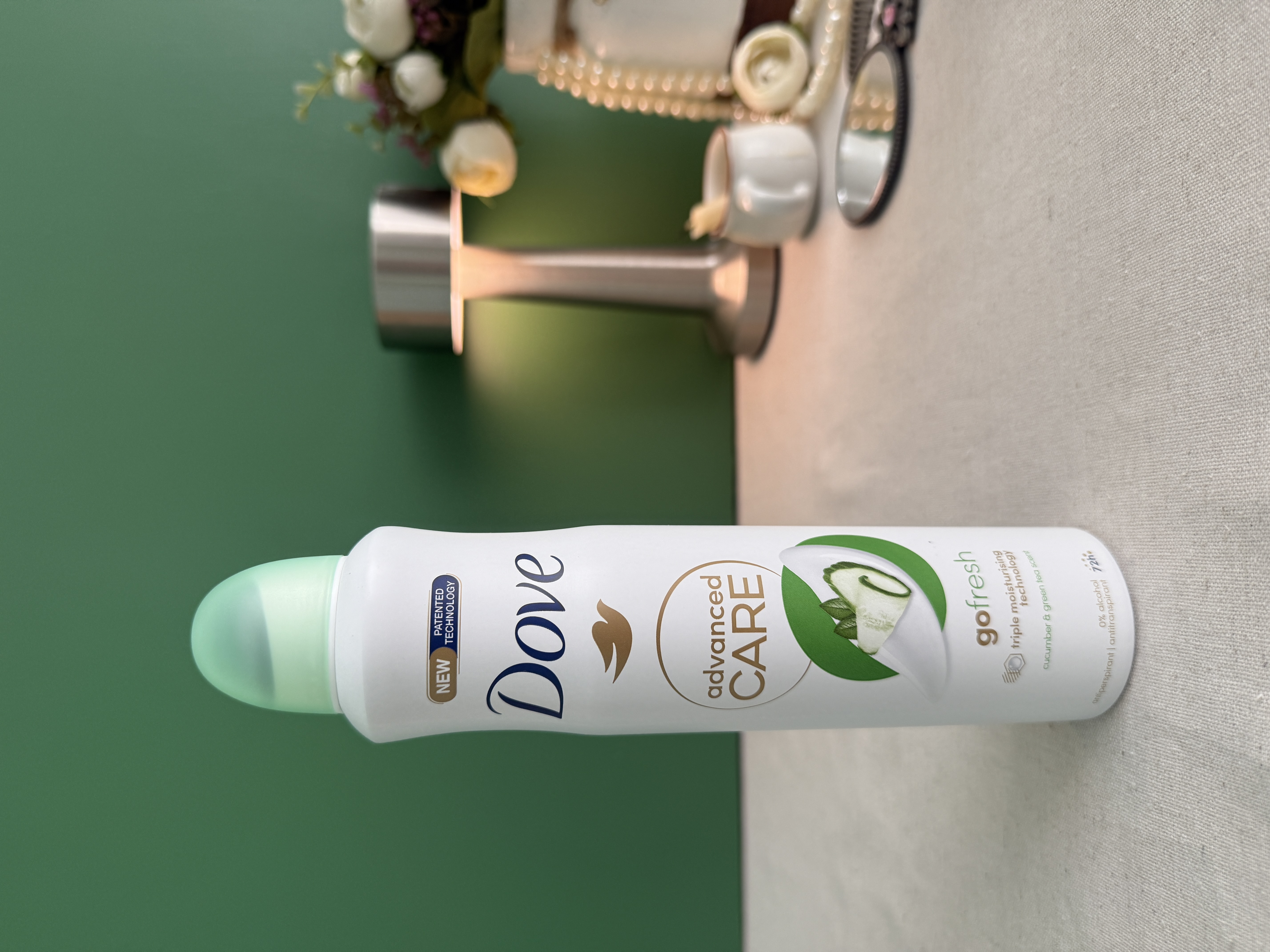 اسپری ضد تعریق 72 ساعته داو انگلیسی (UK) مدل go fresh رایحه خیار و چای سبز حجم 250 میل